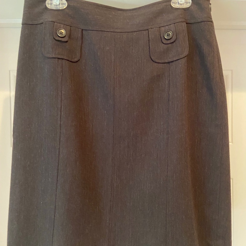 Gray line skirt